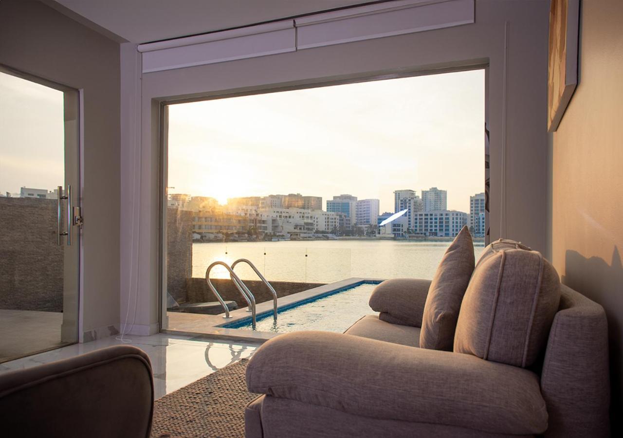 Sea Loft Villas Manáma Kültér fotó